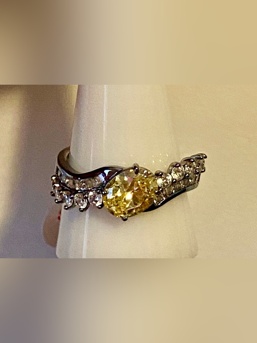 Bomb Party 2026 Lemon CZ Ring